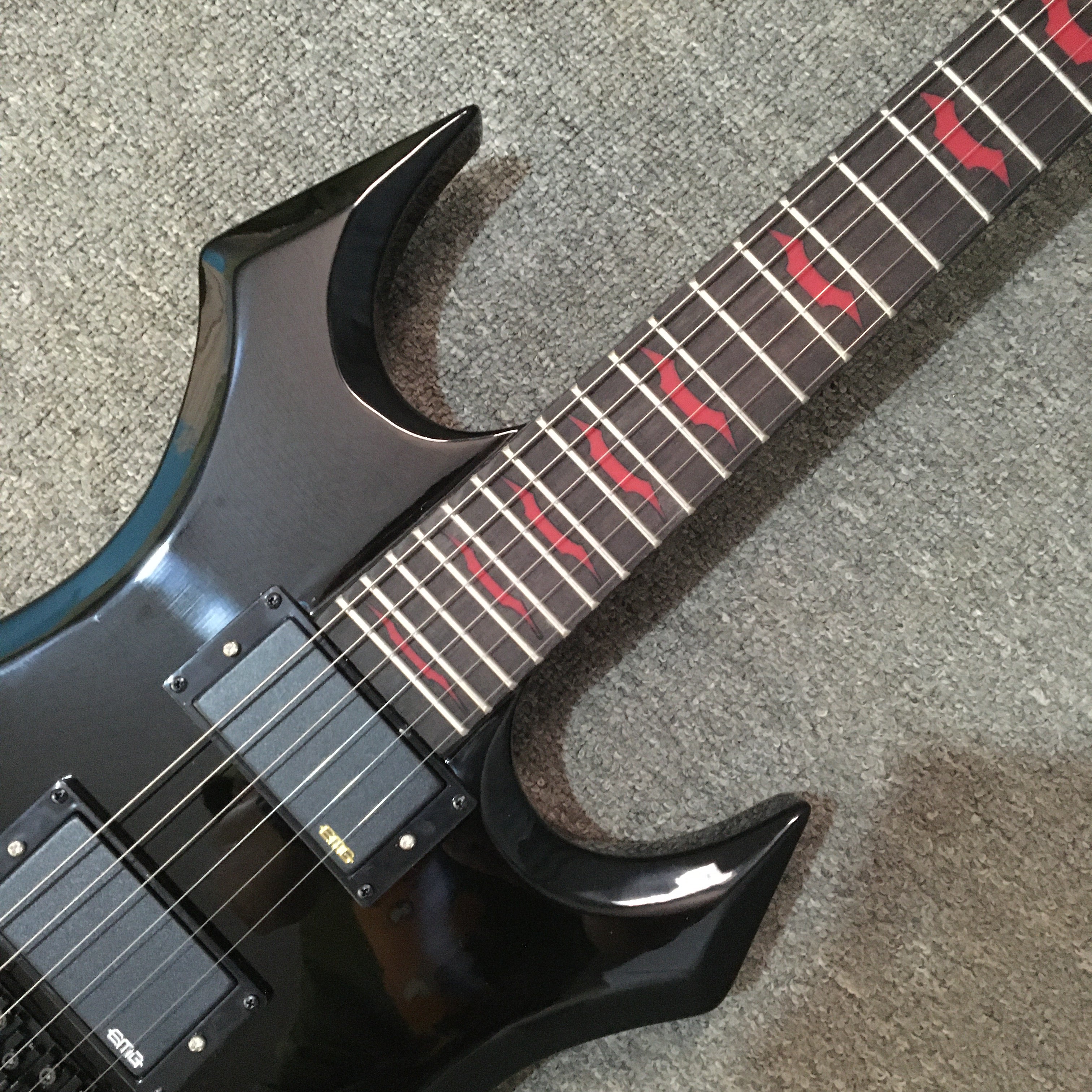 X-Warlock Razor 24-Fret Electric Guitar – Mahogany Body, HH Pickups